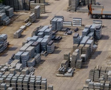Gdy ceny materiałów rosną: strategie, które ratują rentowność Twojej budowy