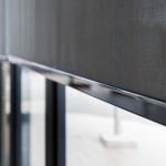 Rolety wewnętrzne – jak dobrać przesłony do nowoczesnego biura i apartamentu?