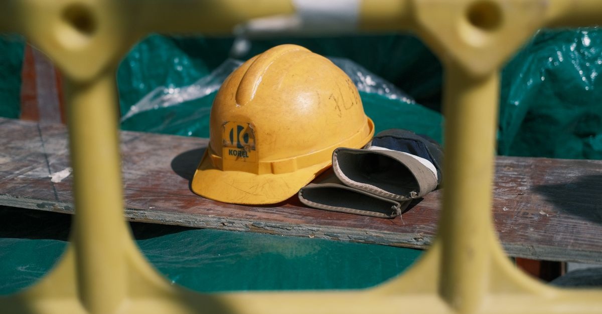 BHP na budowie bez tajemnic: wymagania, które musisz spełnić, zanim wbijesz pierwszą łopatę