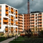 Eko-budowa, która się zwraca: jak okiełznać koszty inwestycji i wygrać na eksploatacji