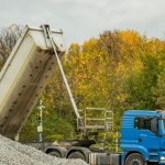 Zbij koszty, nie jakość: jak skutecznie wynegocjować lepsze ceny materiałów na budowę
