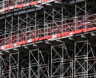 Od dronów po druk 3D: jak innowacje rewolucjonizują budowę obiektów przemysłowych