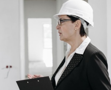 Od LEED do BREEAM: zielone certyfikaty, które podnoszą wartość Twojego budynku komercyjnego